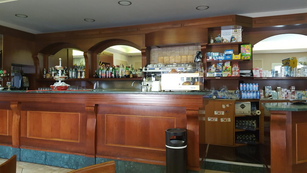 Hotel Ristorante Amalfitana Dello 외부 사진